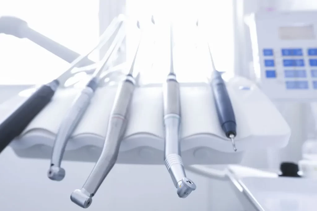 طرح توجیهی تولید تجهیزات دندانپزشکی