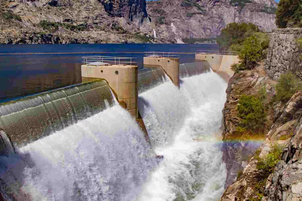 طرح توجیهی نیروگاه برقابی (۳)